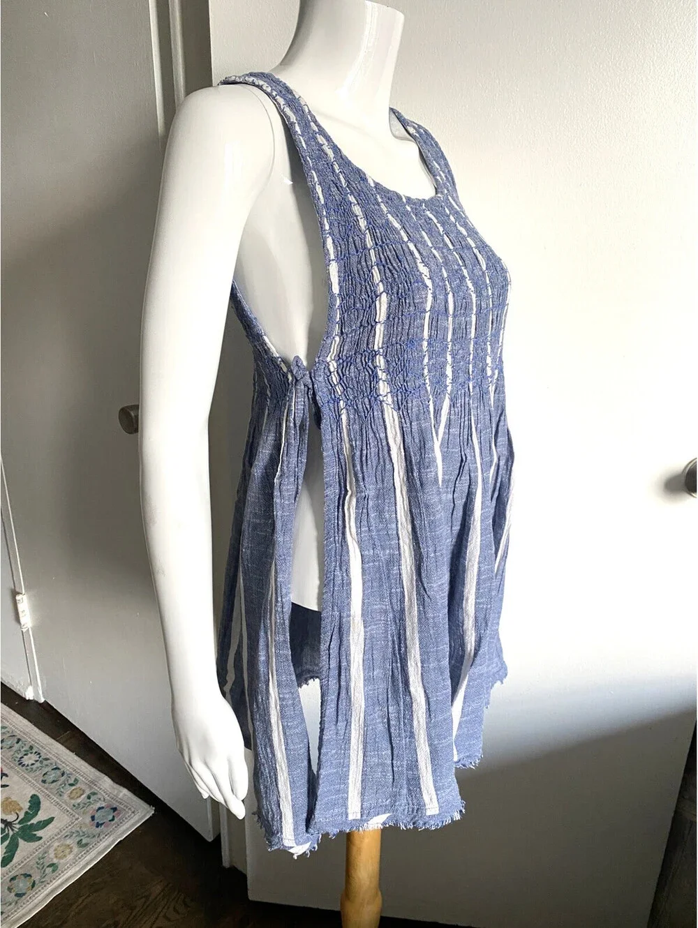 FREE PEOPLE Womens Blue Striped Sleeveless Jewel Neck Trapeze Top S Small